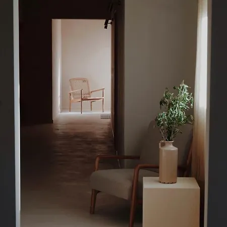 Hotel Lo͝or Luxury Retreat Stobreč
